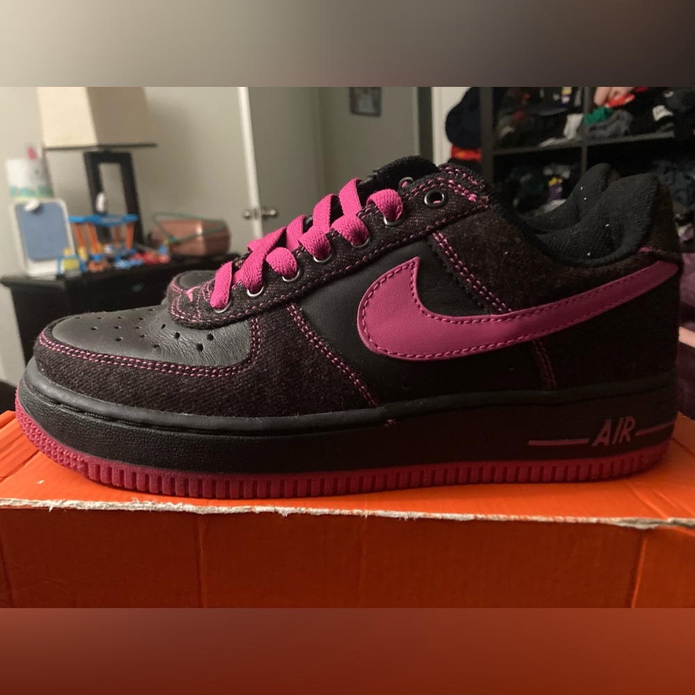 Black and pink denim Nike Air Force one size 6w